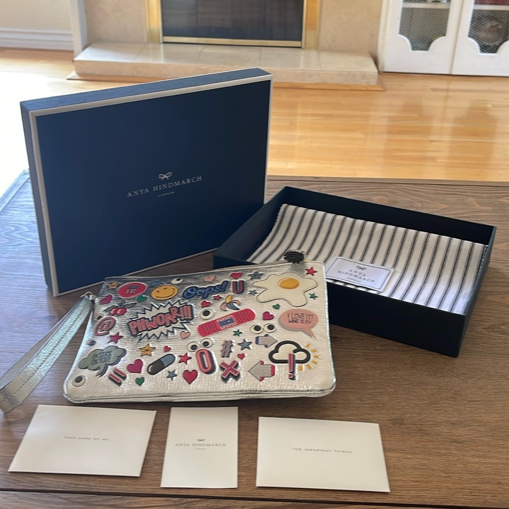 Anya Hindmarch Zip Pouch All Over Wink Sticker in Silver